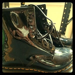 Size 8 Womens Doc Martins Black Leather Boots